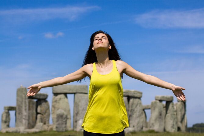 Stonehenge Inner Circle and Windsor Open Top Bus Tour - Key Points