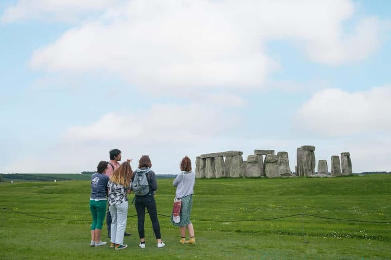 Stonehenge & More: Secret England Tour for 2-8 guests - Discover Stonehenge and Hidden England on a Small-Group Tour