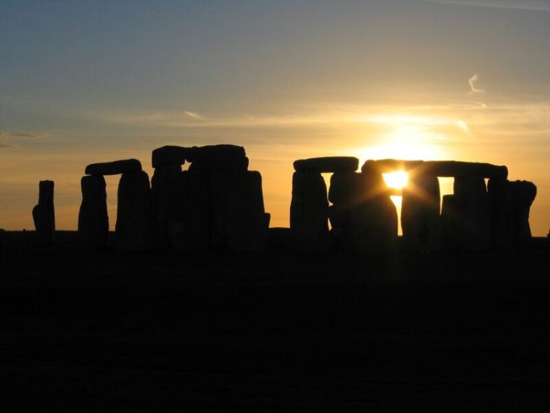 Stonehenge Private Sunset Tour with Lacock and Bath - Why Private Access Elevates the Stonehenge Experience