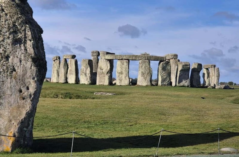 Stonehenge & Sacred Land Guided Driving Tour - Discovering Avebury’s Megalithic Circle and Surroundings