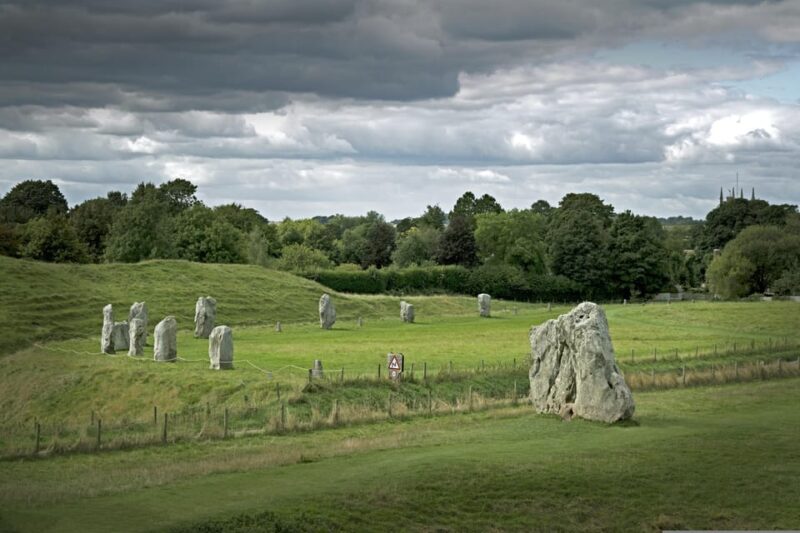 Stonehenge, Salisbury & Wiltshire Road Trip Travel Guide - Scenic Drives Through Wiltshire’s Countryside