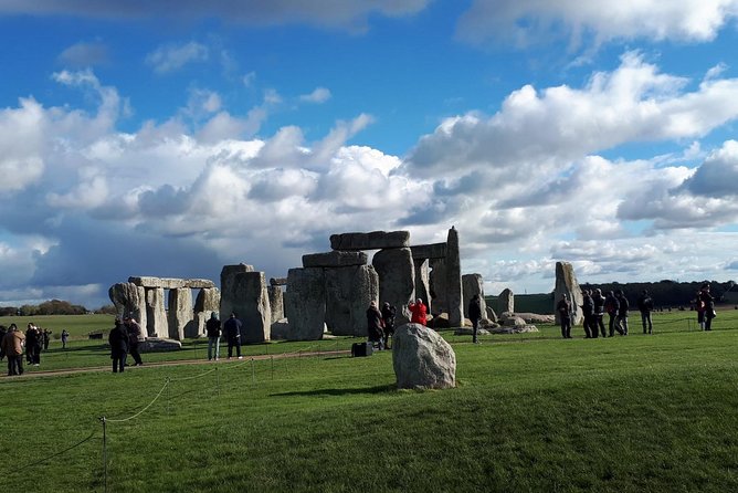 Stonehenge Shuttle Bus from London with Optional Fish & Chips - Key Points