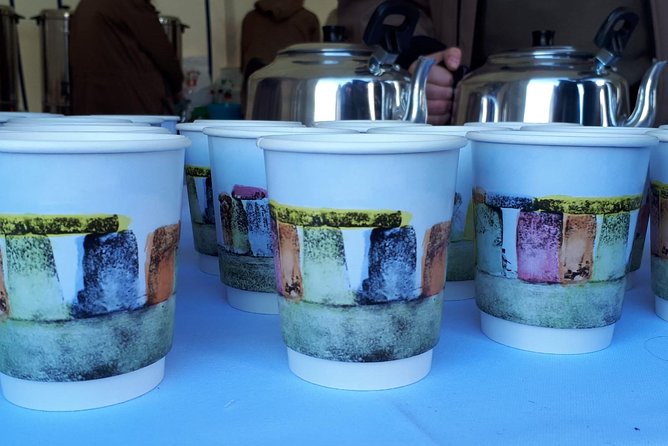 Stonehenge Summer Solstice Tour from London: Sunset or Sunrise Viewing - The Dinner Experience at The George Inn