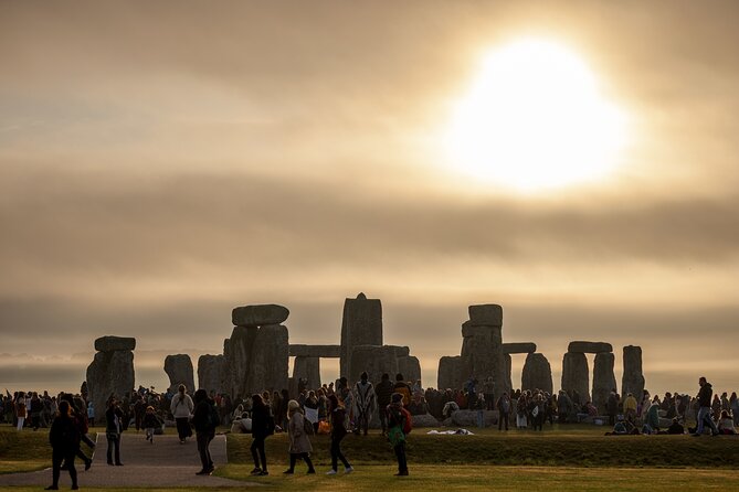Stonehenge Summer Solstice Tour from London: Sunset or Sunrise Viewing - Considering the Feedback on Organization