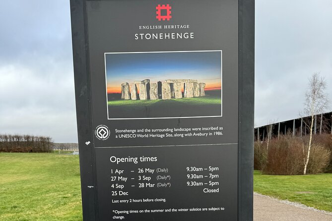 Stonehenge, Windsor, Salisbury... Private Trips from Southampton - Stonehenge: The Iconic Neolithic Monument