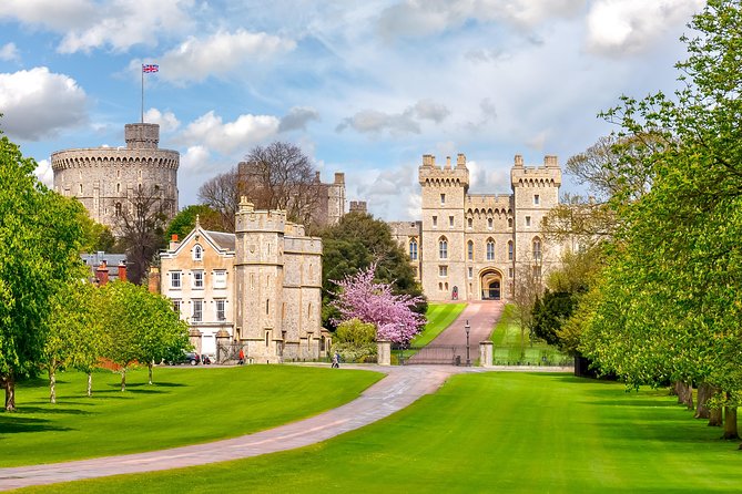 Stonehenge & Windsor Tours from London or Southampton - Key Points