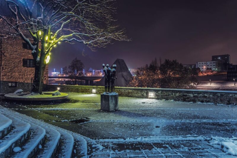Stories and Tastes of Maribor: City Tour with Wine Tasting - Starting Point at the Tourist Information Center