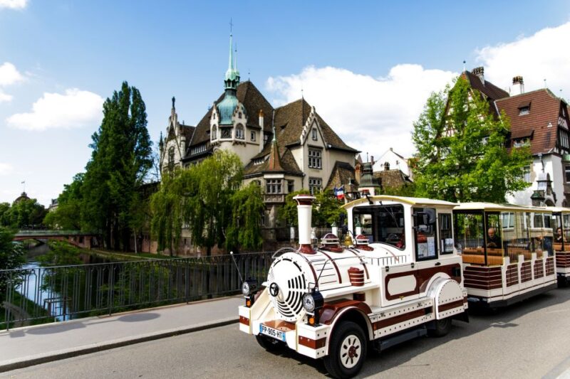 Strasbourg: 7-Day City Pass - Enjoy a Scenic Boat Ride on the Ill River