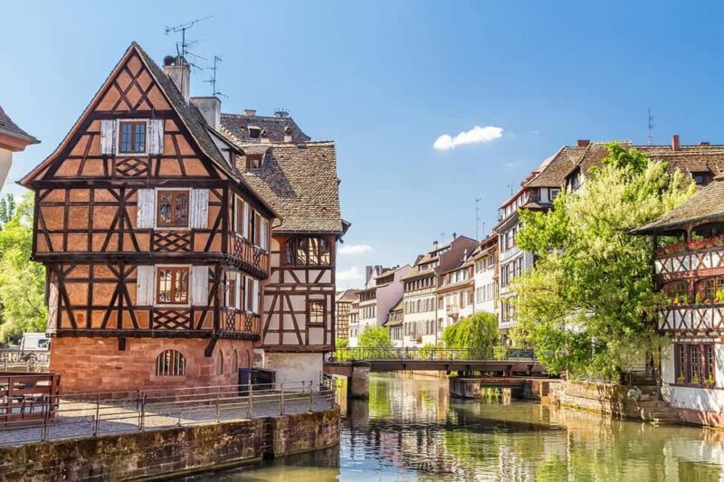 Strasbourg: City game - The Gold of Cagliostro - Explore Strasbourg with a Unique City Game: The Gold of Cagliostro