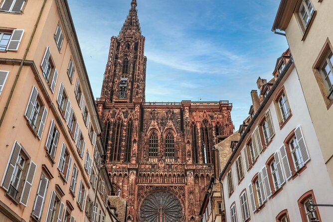 Strasbourg Scavenger Hunt and City Highlights Walking Tour - Practical Details: Meeting Point, Duration, and Accessibility