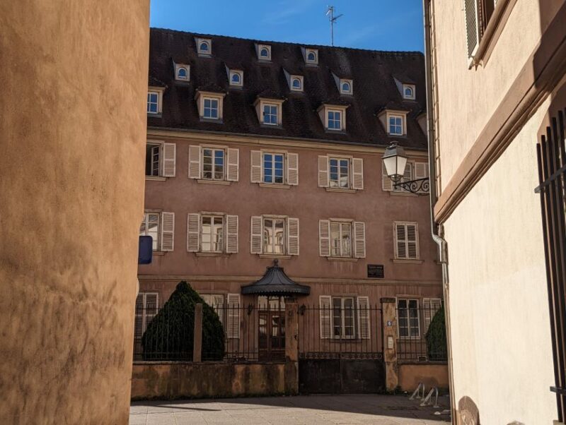 Strasbourg: Walking Tour with Local Guide - Key Points