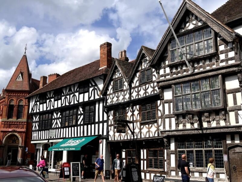 Stratford-upon-Avon: City Walking Tour & Exploration Game - Practical Details: Duration, Cost, and Group Size