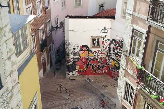 Street Art at Lisbon - Key Points
