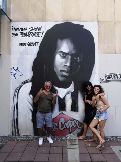 Street Art E Scooter tour - Riding the E-Scooter: Comfort and Safety