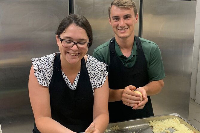 Street food and Cooking class in Syracuse - Practicalities: Group Size and Accessibility