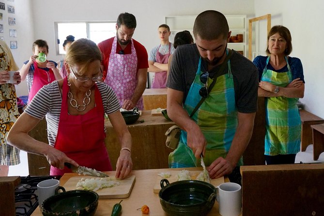 Street Food Cooking Class - The Scenic Setting and Small Group Atmosphere