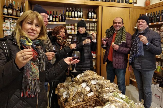 Street Food Tour of Lecce & City Sightseeing with Local Guide - Sampling Lecce’s Street Food at Piazza SantOronzo