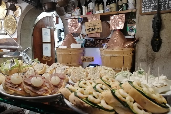 Street Food Tour of Venice in 2.5 hours - Venice Street Food Tour: An Authentic Bite of the City