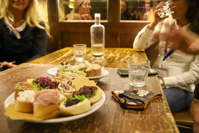 Street Food Walking Tour in Verona - Starting Point at P.za Brà for an Easy Meet-up