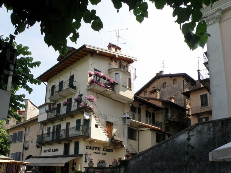 Stresa: Madre & Bella Borromean Islands Boat Trip - Visiting Isola Bella’s Palace and Italian Gardens