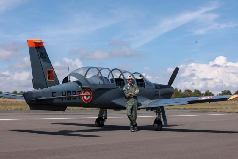 Stunt Military Jet Flight Experience near Paris - The Heart-Pounding Aerobatic Flight