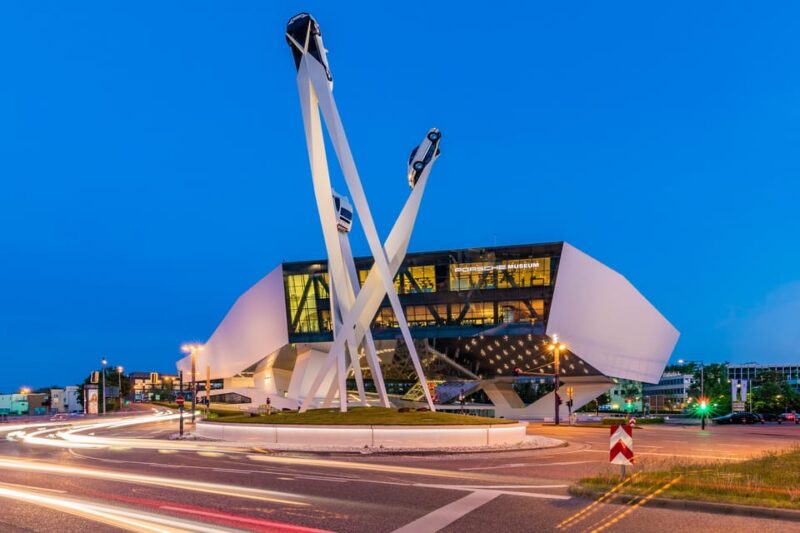 StuttCard - One card, all attractions - Theater and Shopping Discounts at Your Fingertips