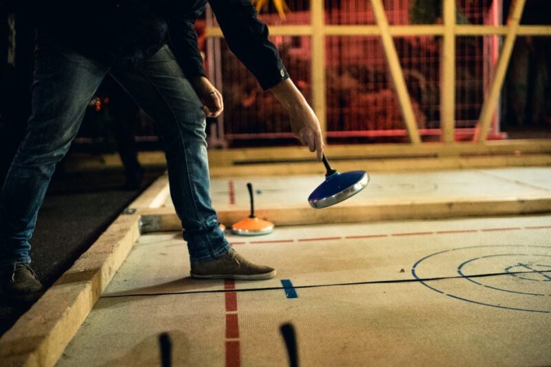 Stuttgart: Curling Experience with Guide - The Setting: Curling on a Tartan Track in Münster