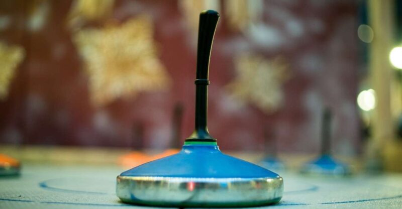 Stuttgart: Curling rail rental - Discover the Charm of Curling in Stuttgarts Baden-Württemberg