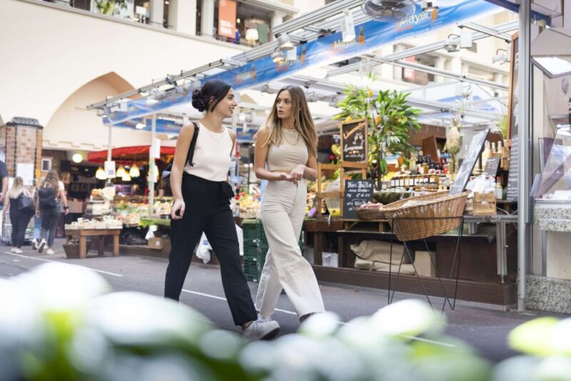 Stuttgart: Guided Tour of the Stuttgart Market Hall - Discover the Stuttgart Market Hall with a Knowledgeable Guide