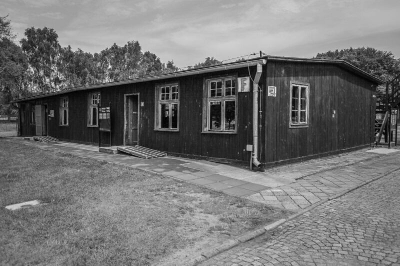 Stutthof Concentration Camp Half-Day Private Tour - Return to Gdansk and Reflection