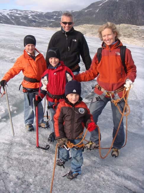 Stygge: Glacier Half Day Tour - Discover the Austdalsbreen Glacier on a Half Day in Vestland County