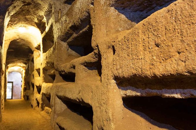 Subterranean Rome: Catacombs and Appian Way Discovery - Key Points