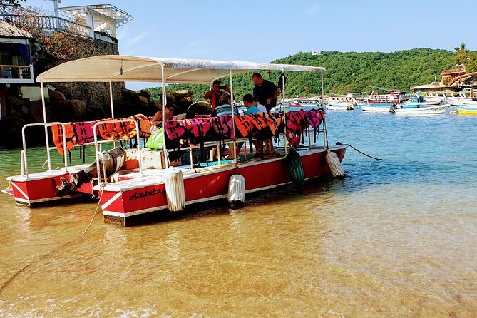 Sun, Sea & Streets: Beach Day + Snorkel Adventure & City Tour - Scenic Beach Stop at Playa de la Caleta in Acapulco