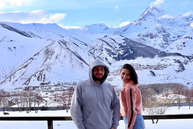 Sunday Group Tour to Kazbegi from Tbilisi (Budget-Friendly) - Transportation and Group Size