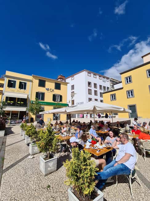 Sunday Stroll in Funchal: Bites and Delights - Explore Funchals Historic Streets and Lanes