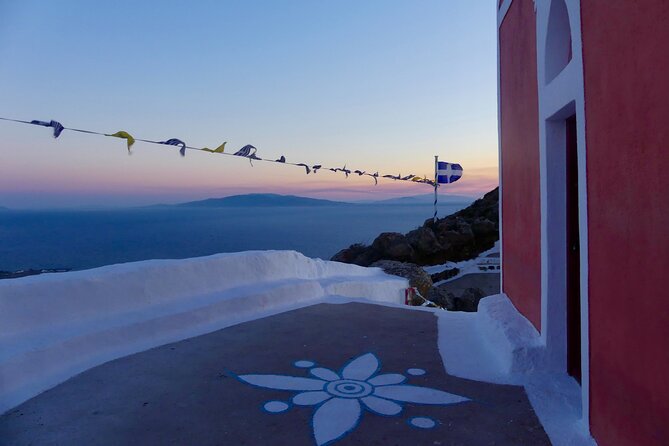 Sunrise Caldera Hike with Snacks - Key Points