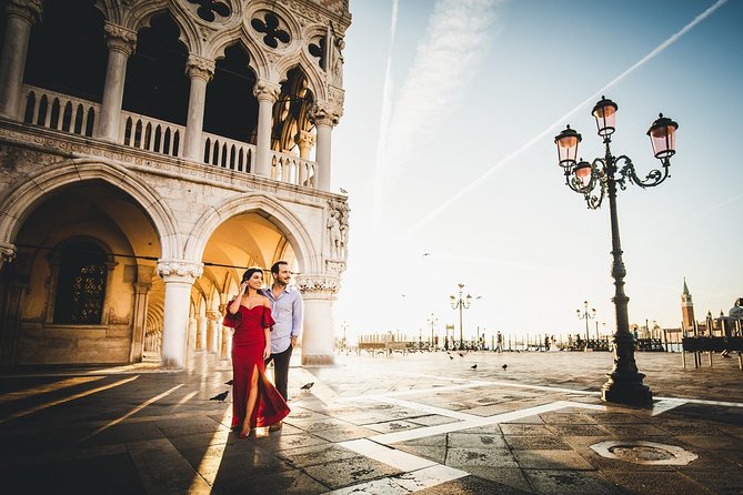 Sunrise Couple Photoshoot Tour - What’s Included and What to Expect