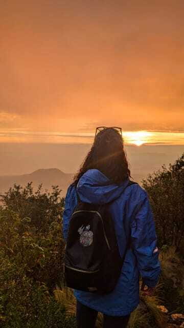 Sunrise on the heights: Pico del Águila. Mexico City. - Included Items and Practical Details