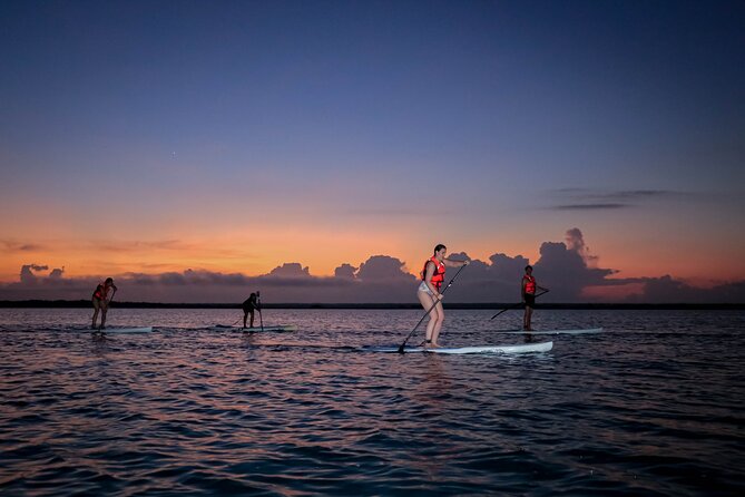 Sunrise Paddle Quest: Embrace the Dawn on Bacalar's Waters - Capturing the Lagoon Sunrise and Scenic Photos
