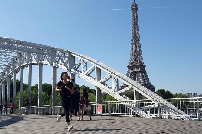 Sunrise Run & Sightseeing in Paris - The Guide’s Storytelling and Experience