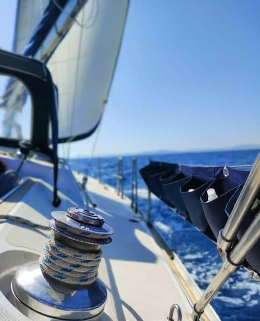 Sunset Apéritif on a 15m sailing boat - Practical Tips for Participants