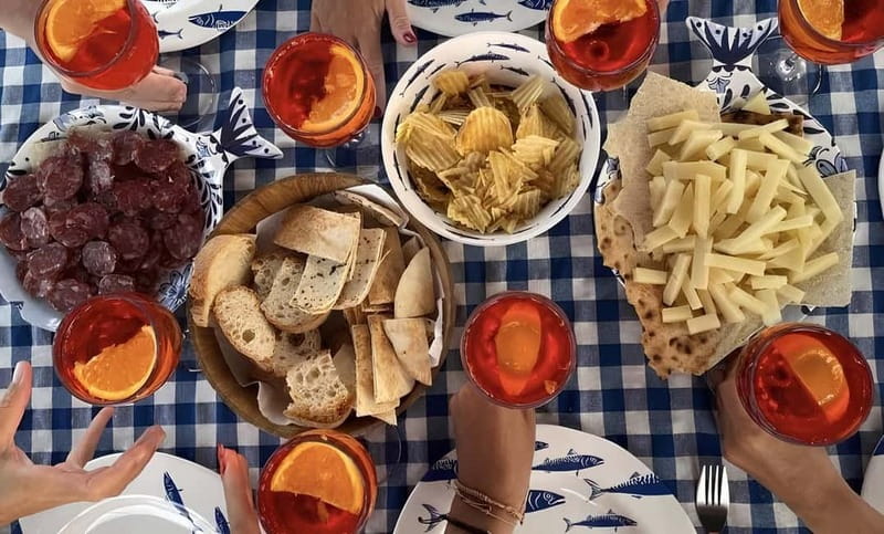 Sunset Apéritif on a 15m sailing boat - Who Will Enjoy This Tour Most?