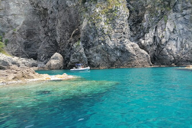 Sunset aperitif on a boat in Scilla - Sunset Views and the Atmosphere