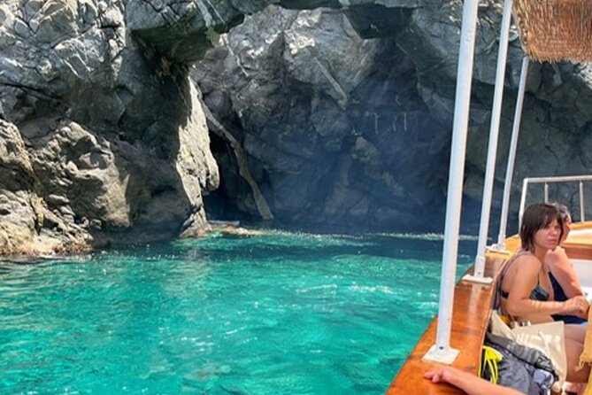 Sunset aperitif on a boat in Scilla - Weather Considerations and Cancellation Policy