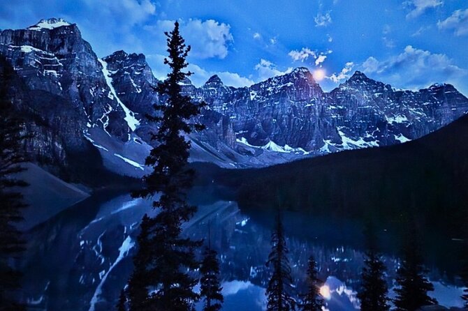Sunset at Moraine Lake & Stargazing Tour from Canmore/Banff - Weather Policy and Rescheduling Options