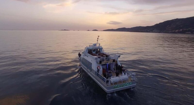 Sunset at the Sanguinaires Islands: Festive Christmas Cruise - Key Points