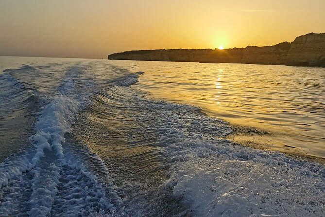 Sunset Benagil Caves Boat Tour from Armacao de Pera - Visiting the World-Famous Benagil Caves