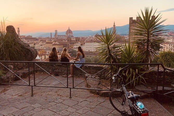 Sunset Bike tour of Florence &Rose Garden & Piazzale Michelangelo - Explore Florence on a Sunset Bike Tour with Unbeatable Views