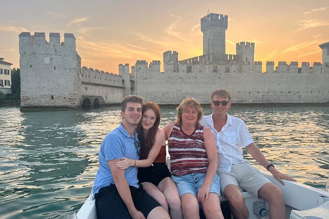 Sunset boat cruise with wine and fish tasting from Garda - Key Points