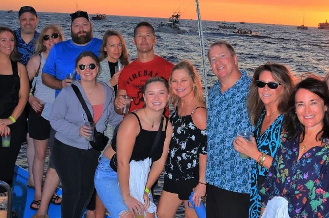 Sunset Boat Tour Includes Open Bar and Dinner - Best Time and Weather Considerations